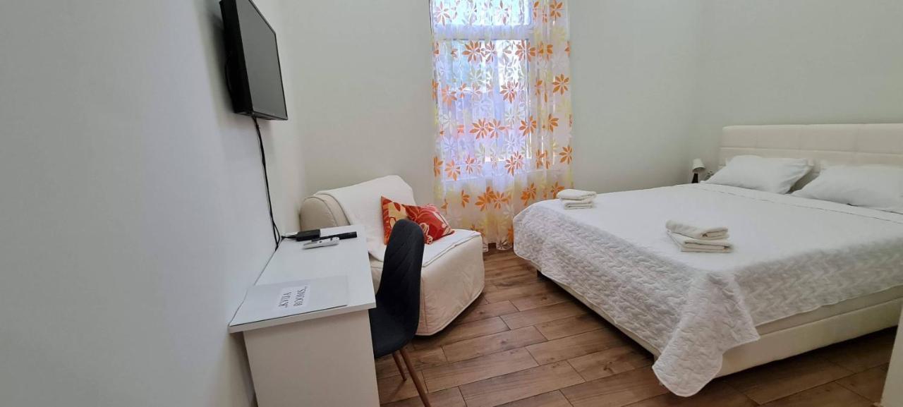 Kvija Rooms Subotica Extérieur photo